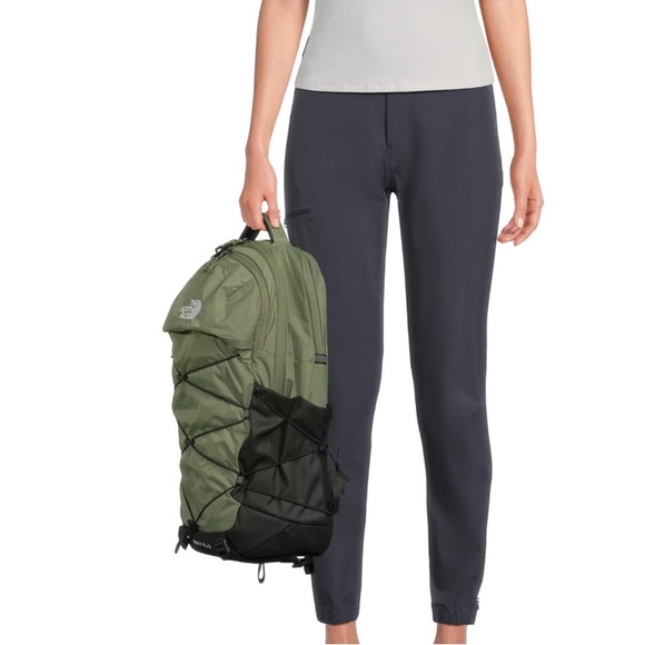 NWT The North Face Borealis Backpack - Picture 4 of 6